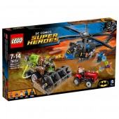 LEGO -Recolta de spaimă Scarecrow™ - 76054 + cadou